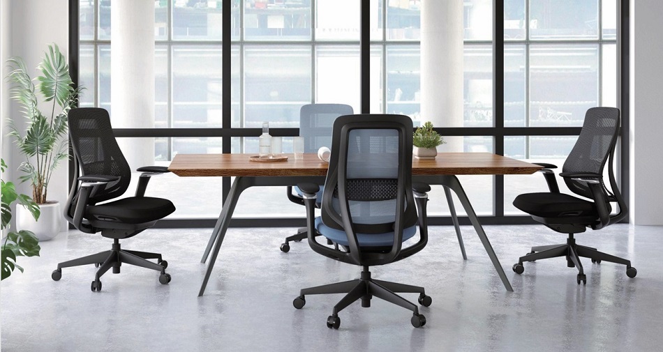 ESEE_人體工學椅_電腦椅_坐深調節_埸景展示